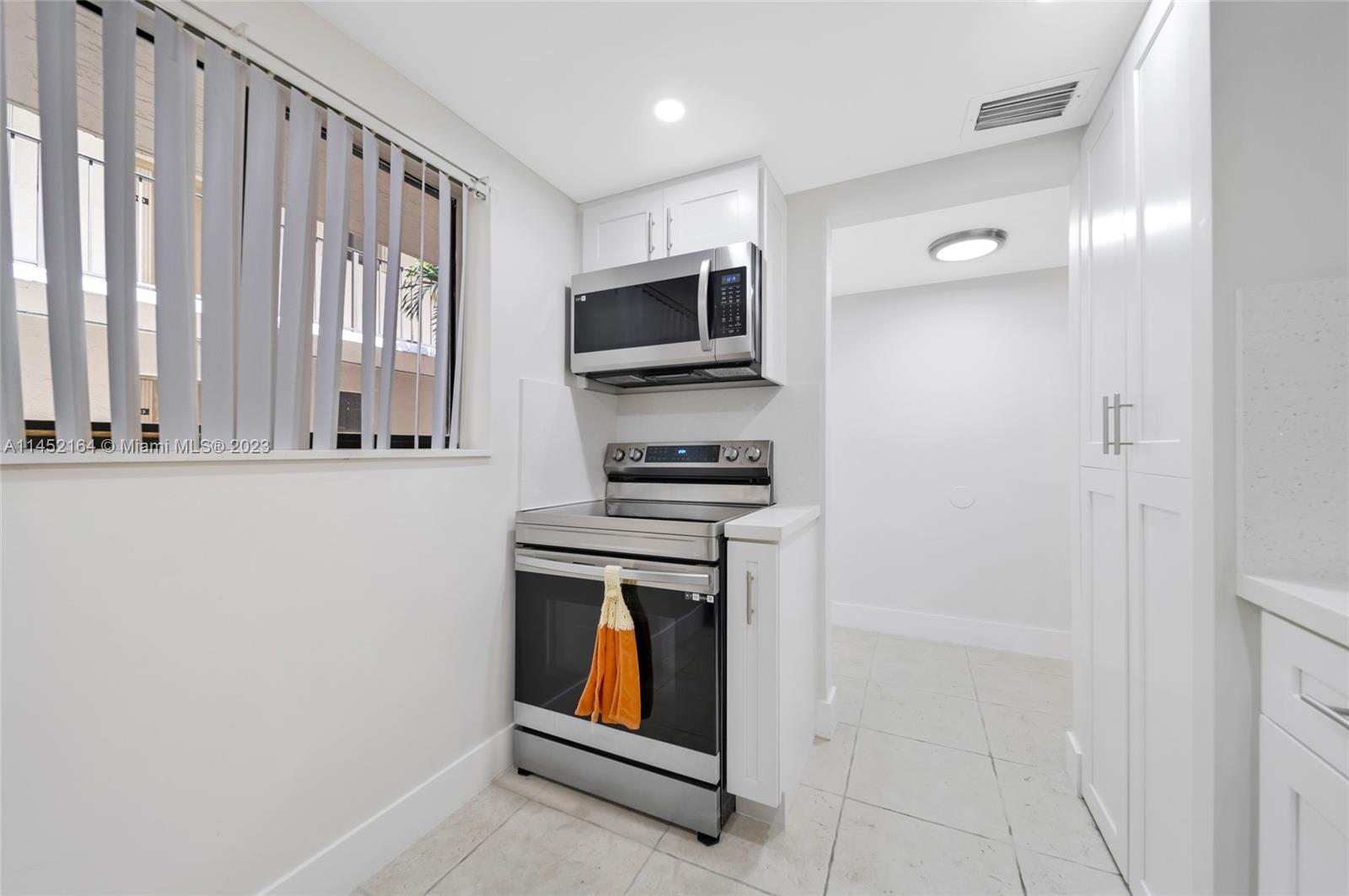 8005 SW 107th Ave Unit: 122