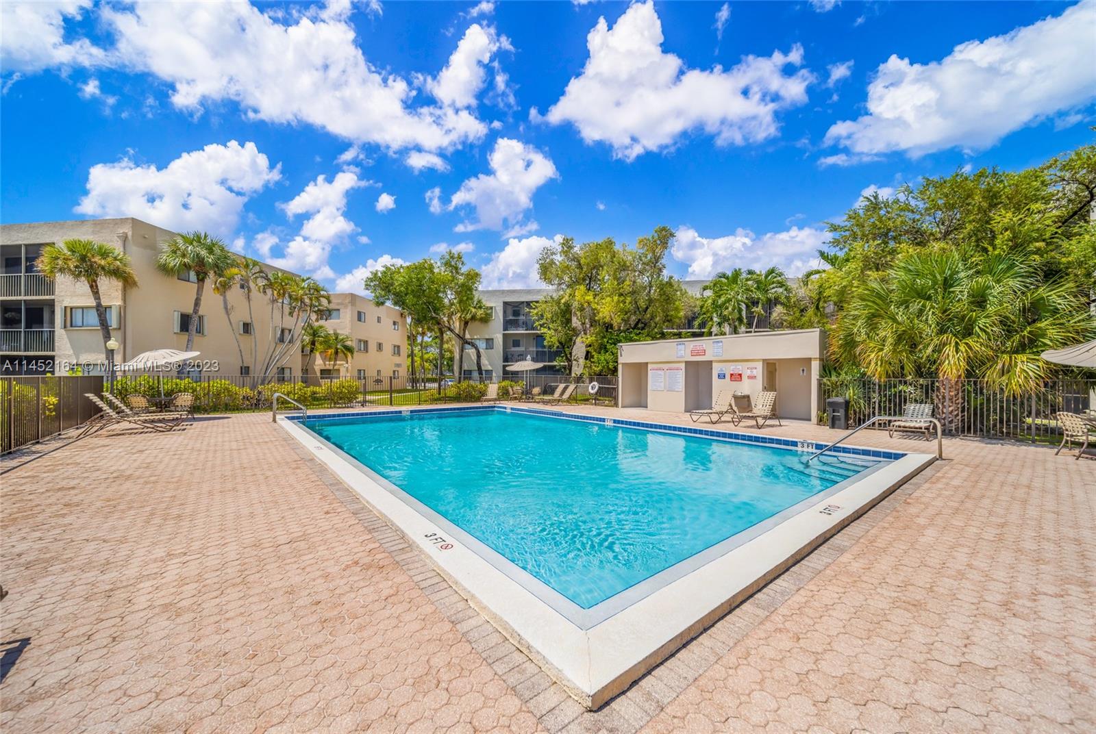 8005 SW 107th Ave Unit: 122