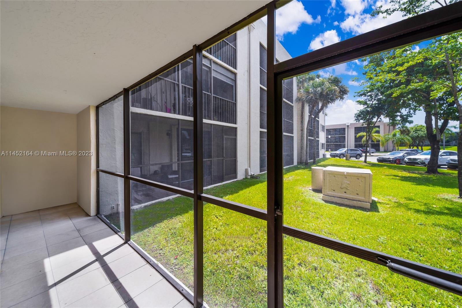 8005 SW 107th Ave Unit: 122