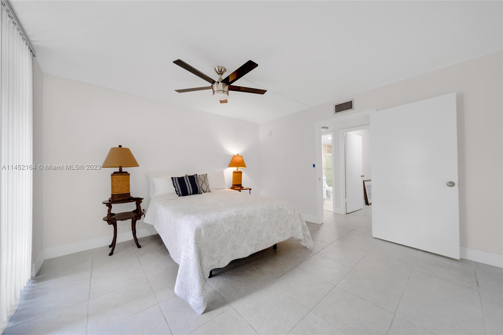 8005 SW 107th Ave Unit: 122