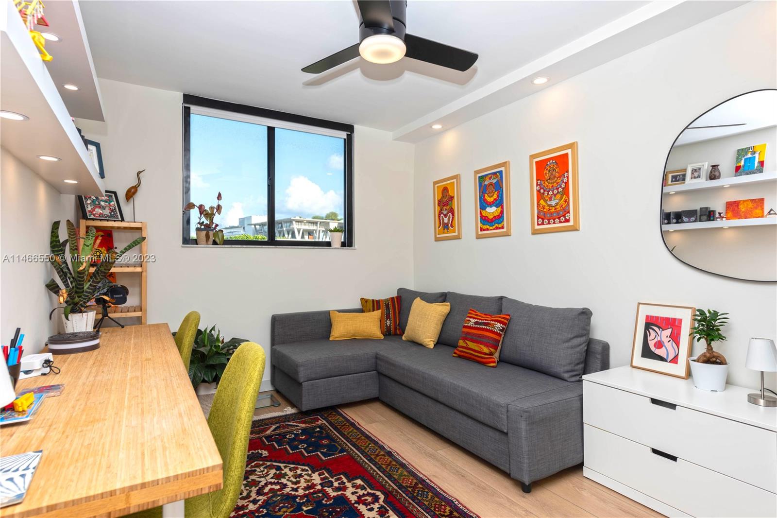 1688 West Ave Unit: 709