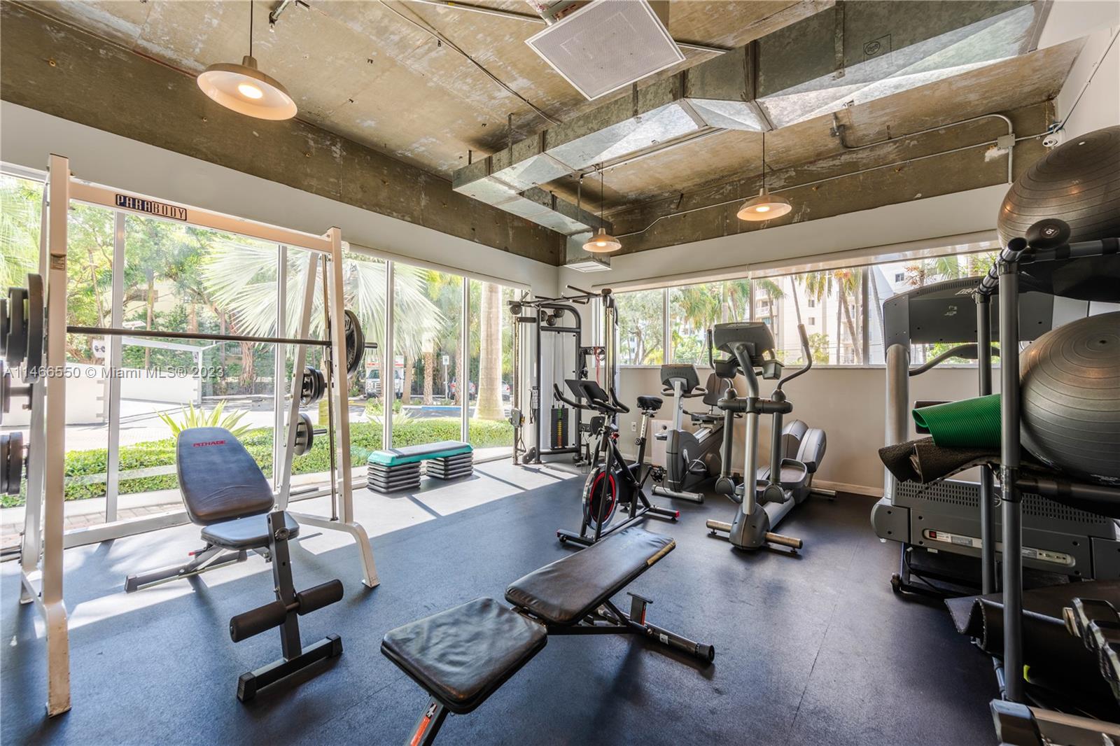 1688 West Ave Unit: 709
