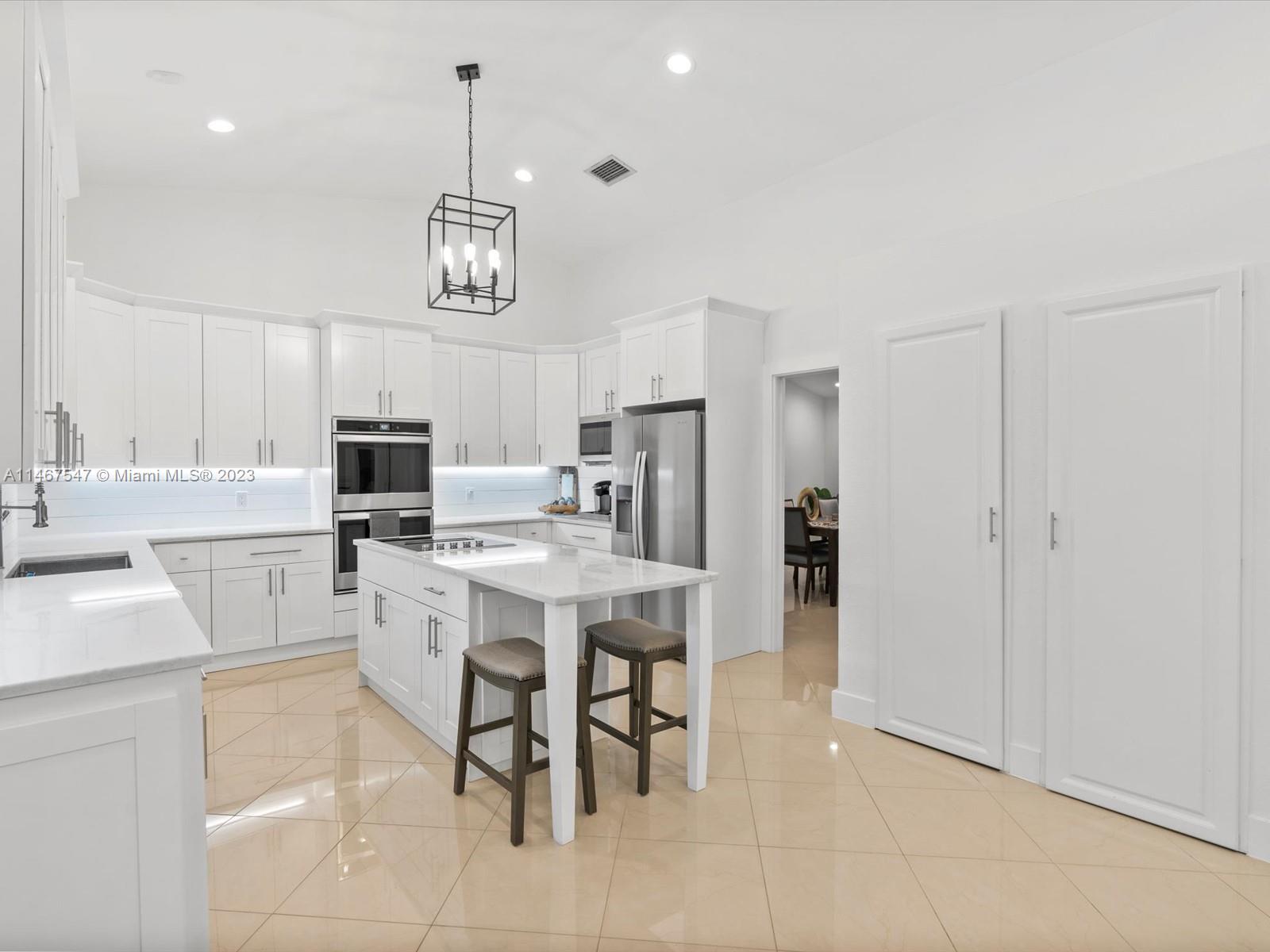 16309 SW 77 Ct