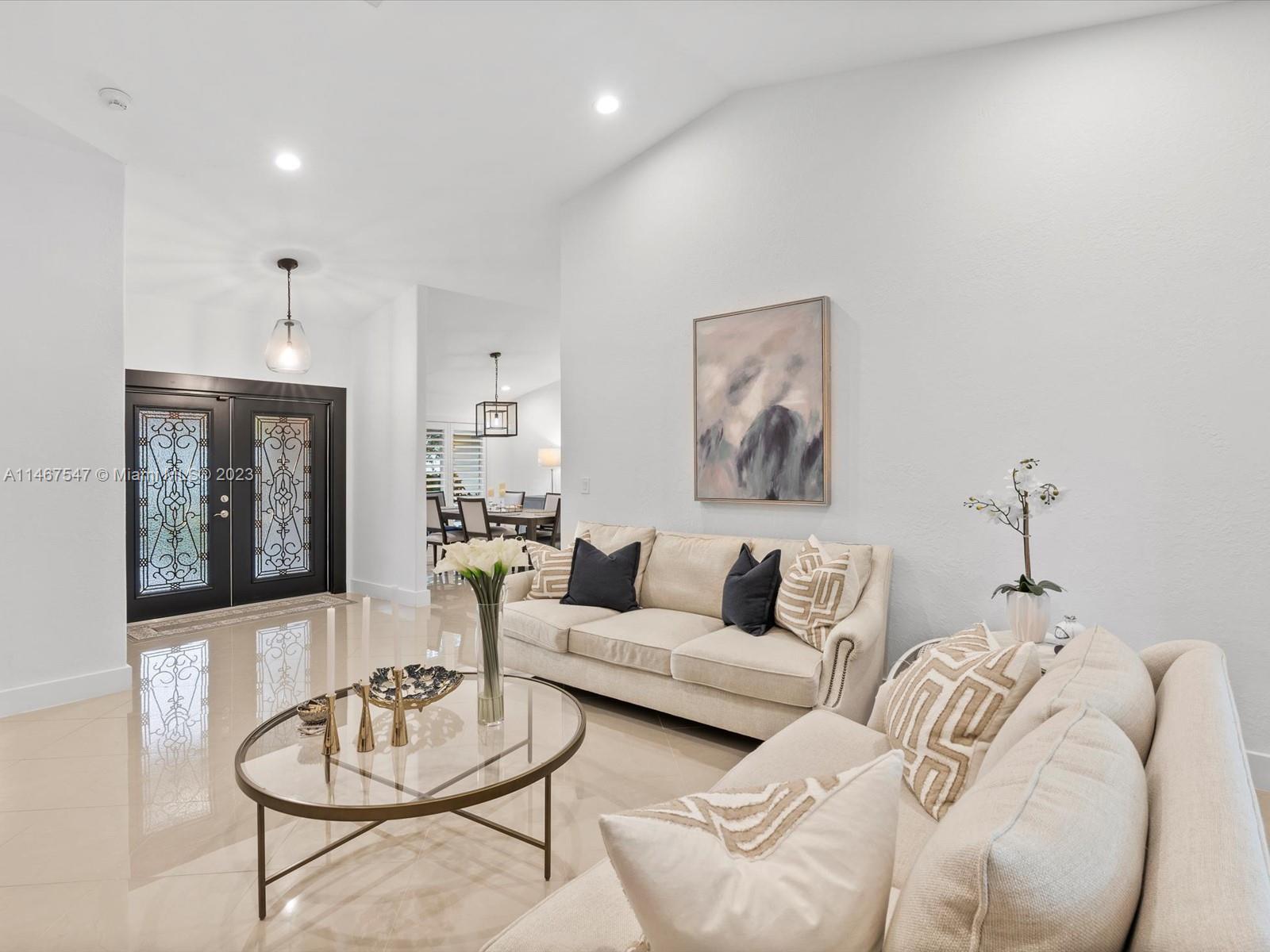 16309 SW 77 Ct