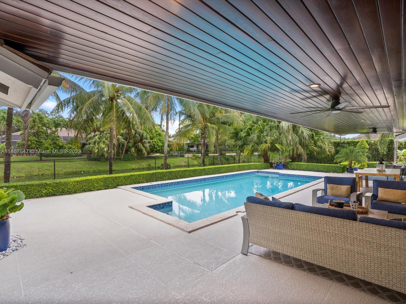 16309 SW 77 Ct