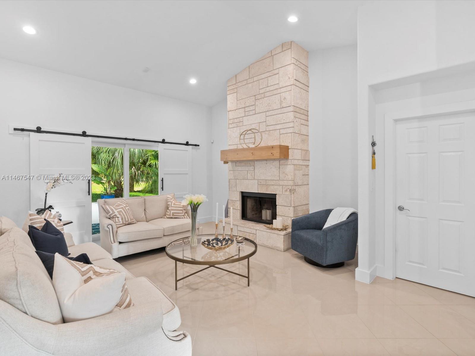 16309 SW 77 Ct