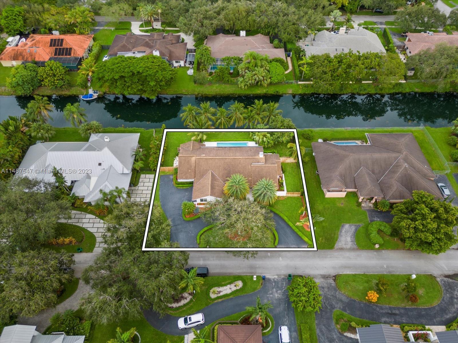 16309 SW 77 Ct