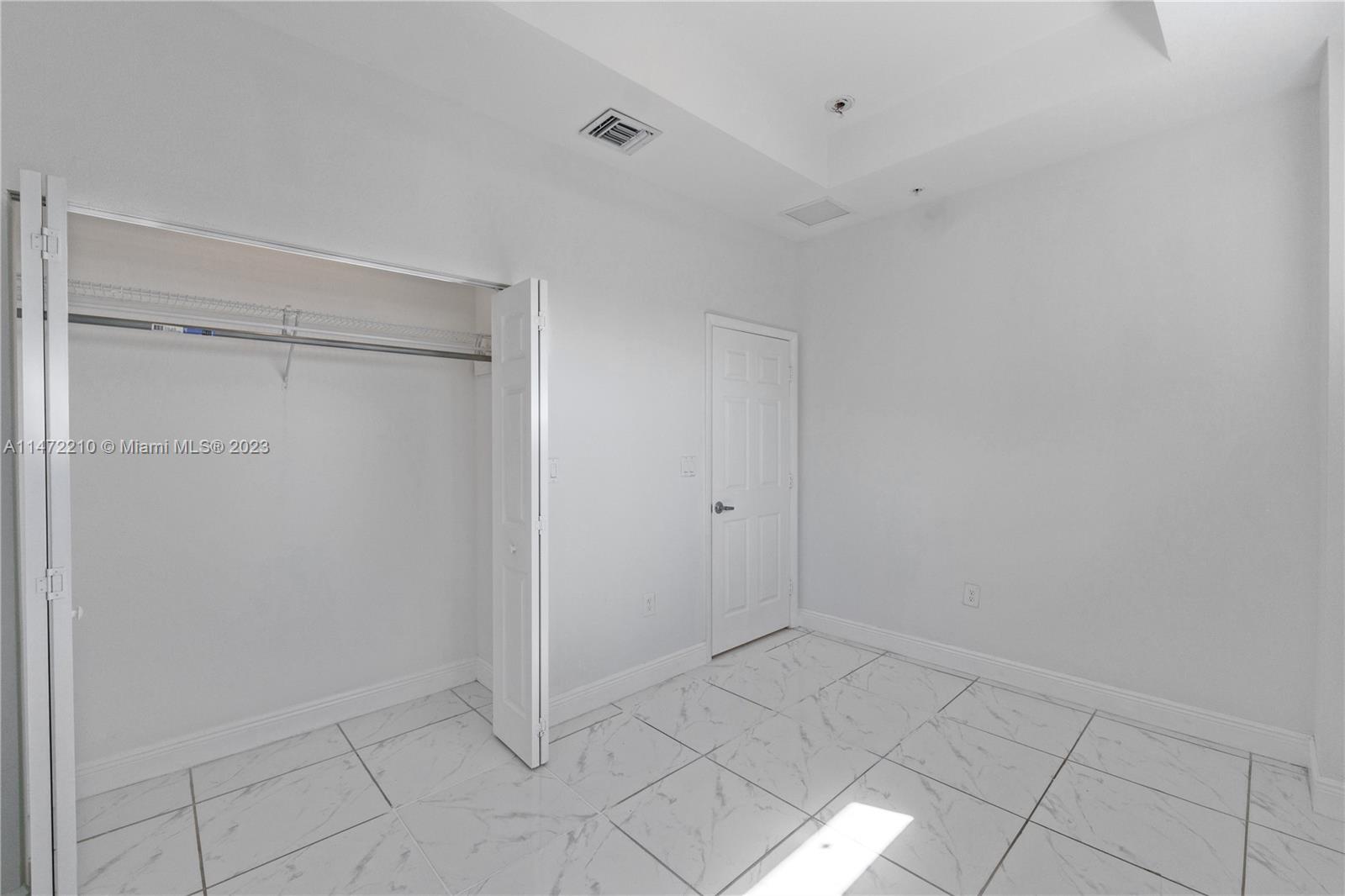 850 SW 14th Ave Unit: 6