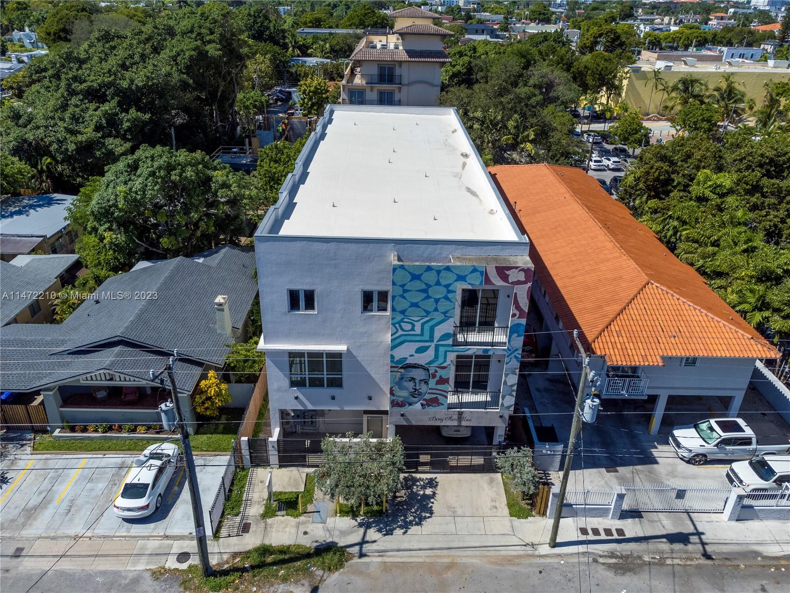 850 SW 14th Ave Unit: 6