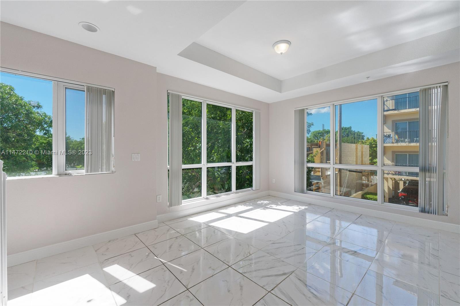 850 SW 14th Ave Unit: 6