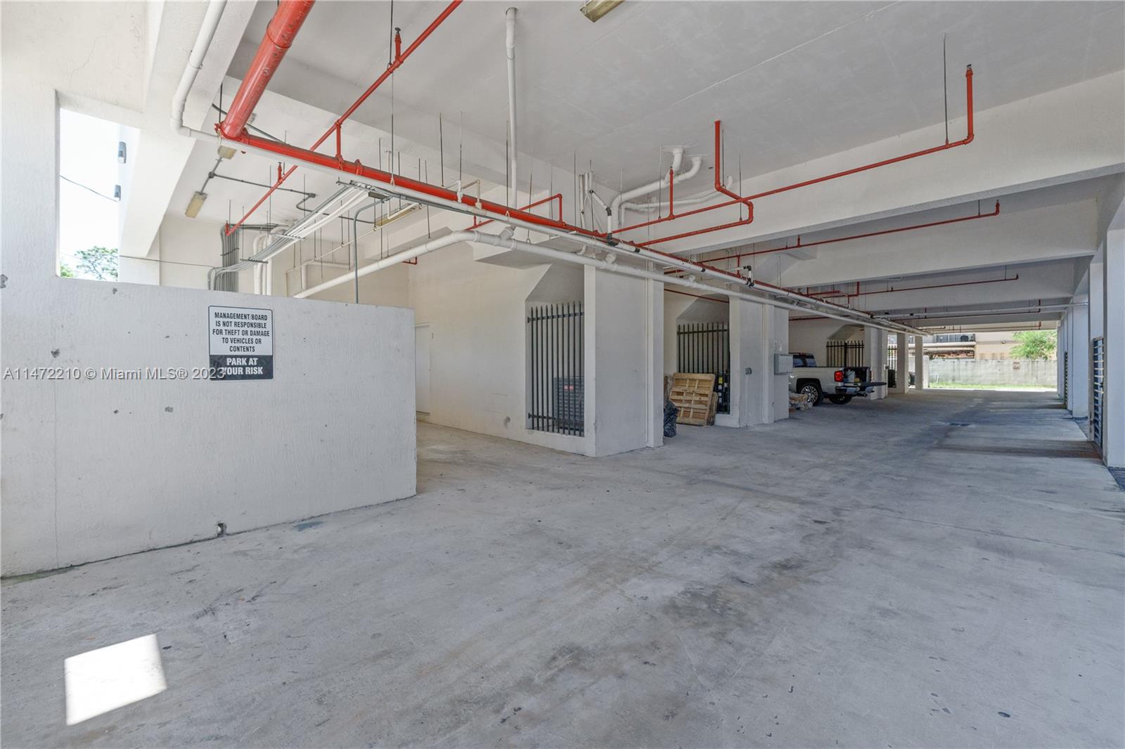 850 SW 14th Ave Unit: 6