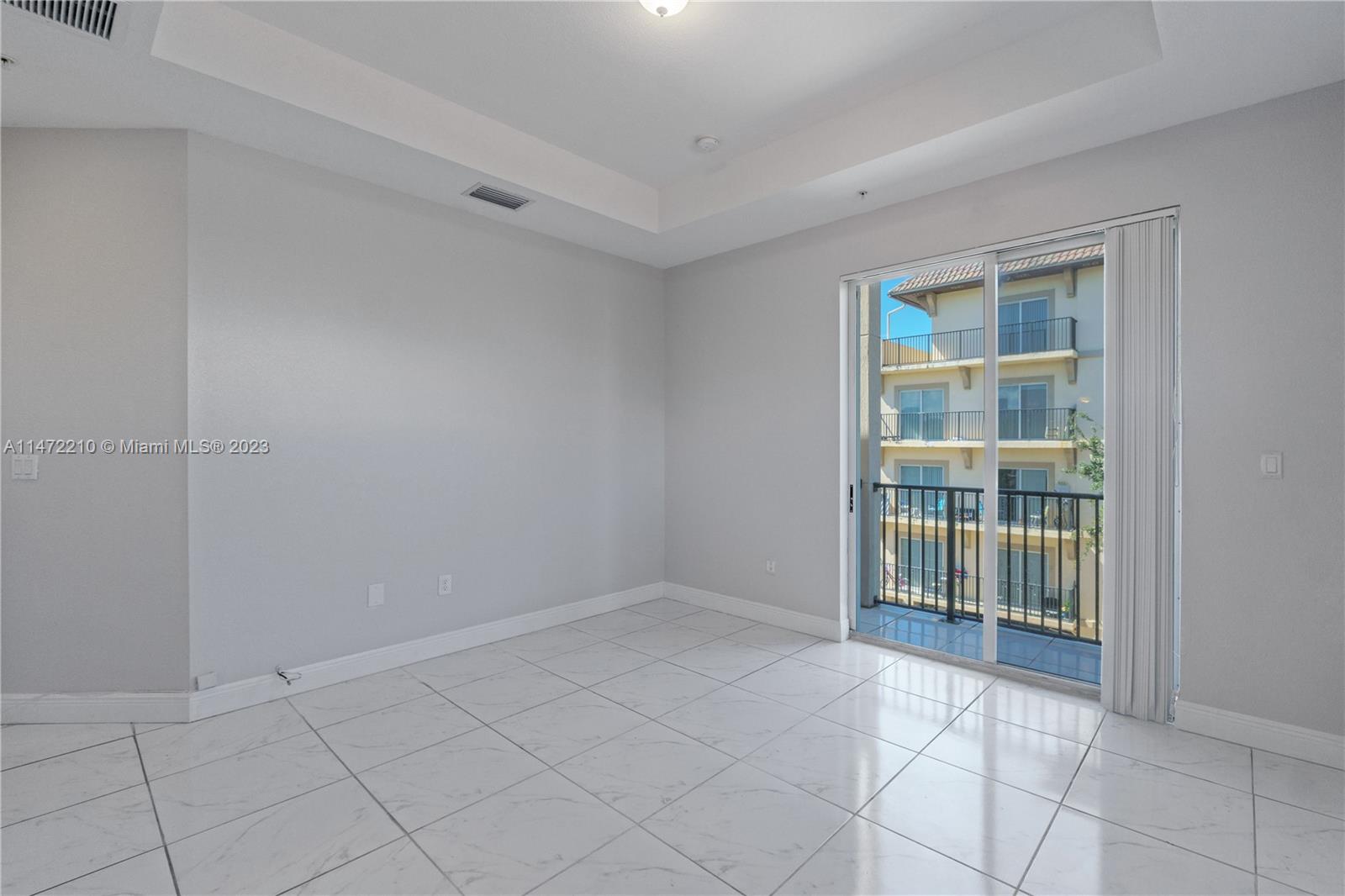850 SW 14th Ave Unit: 6
