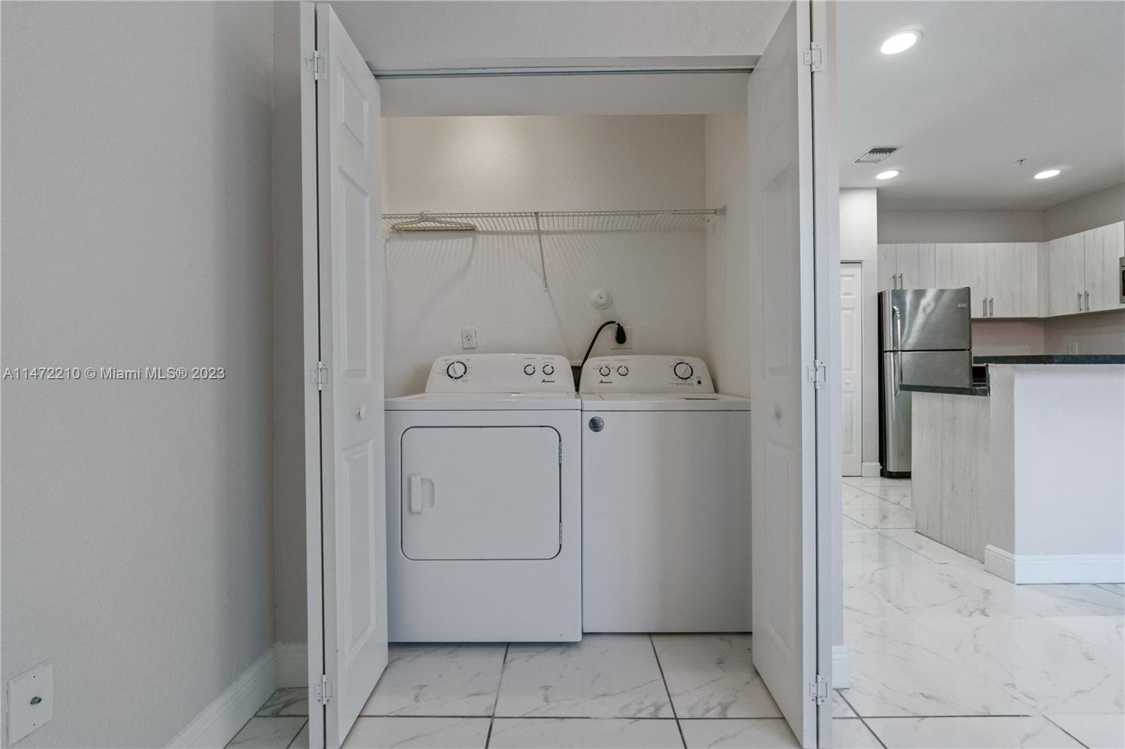 850 SW 14th Ave Unit: 6