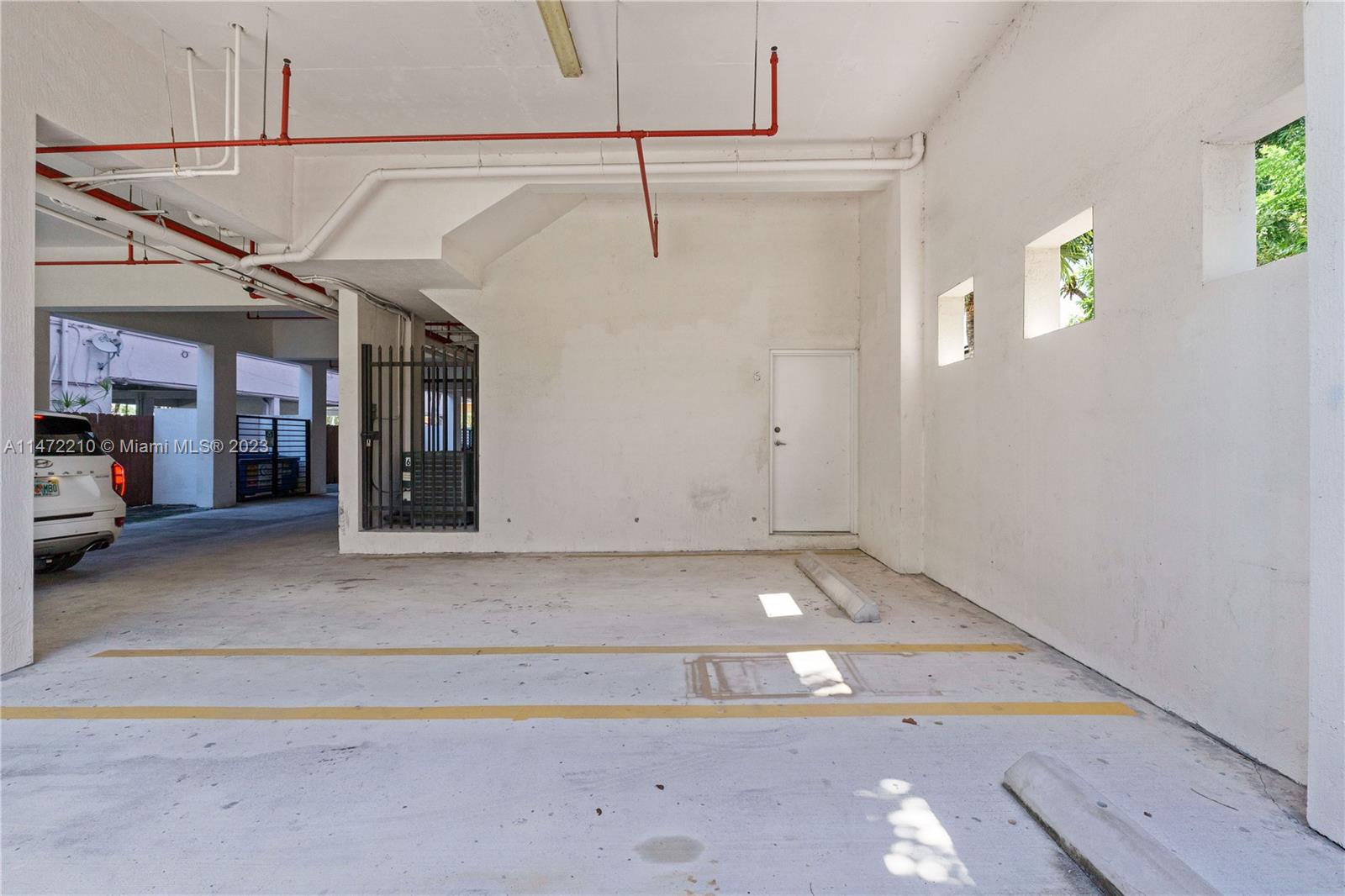 850 SW 14th Ave Unit: 6