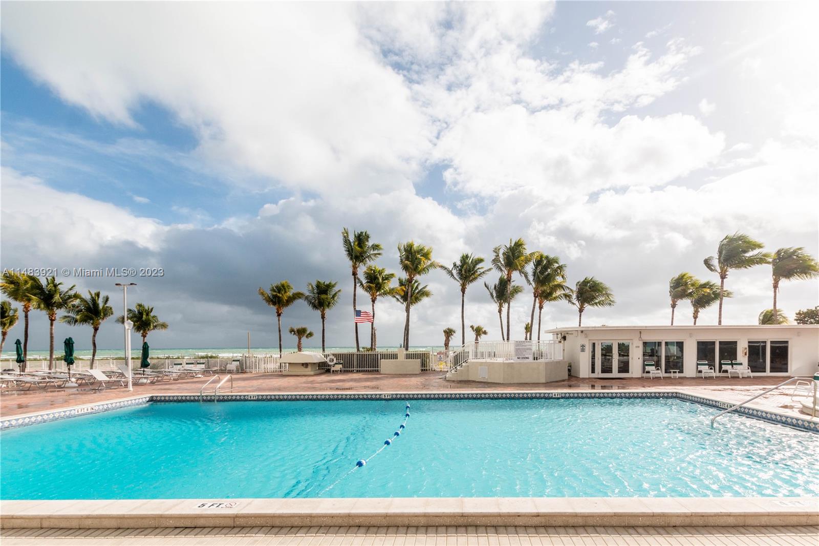 5005 Collins Ave Unit: 808