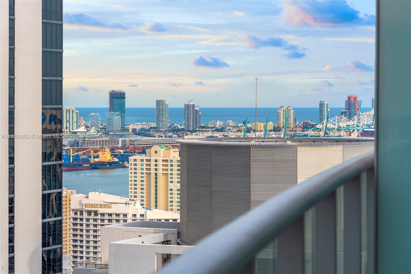 1100 S Miami Ave Unit: PH4208