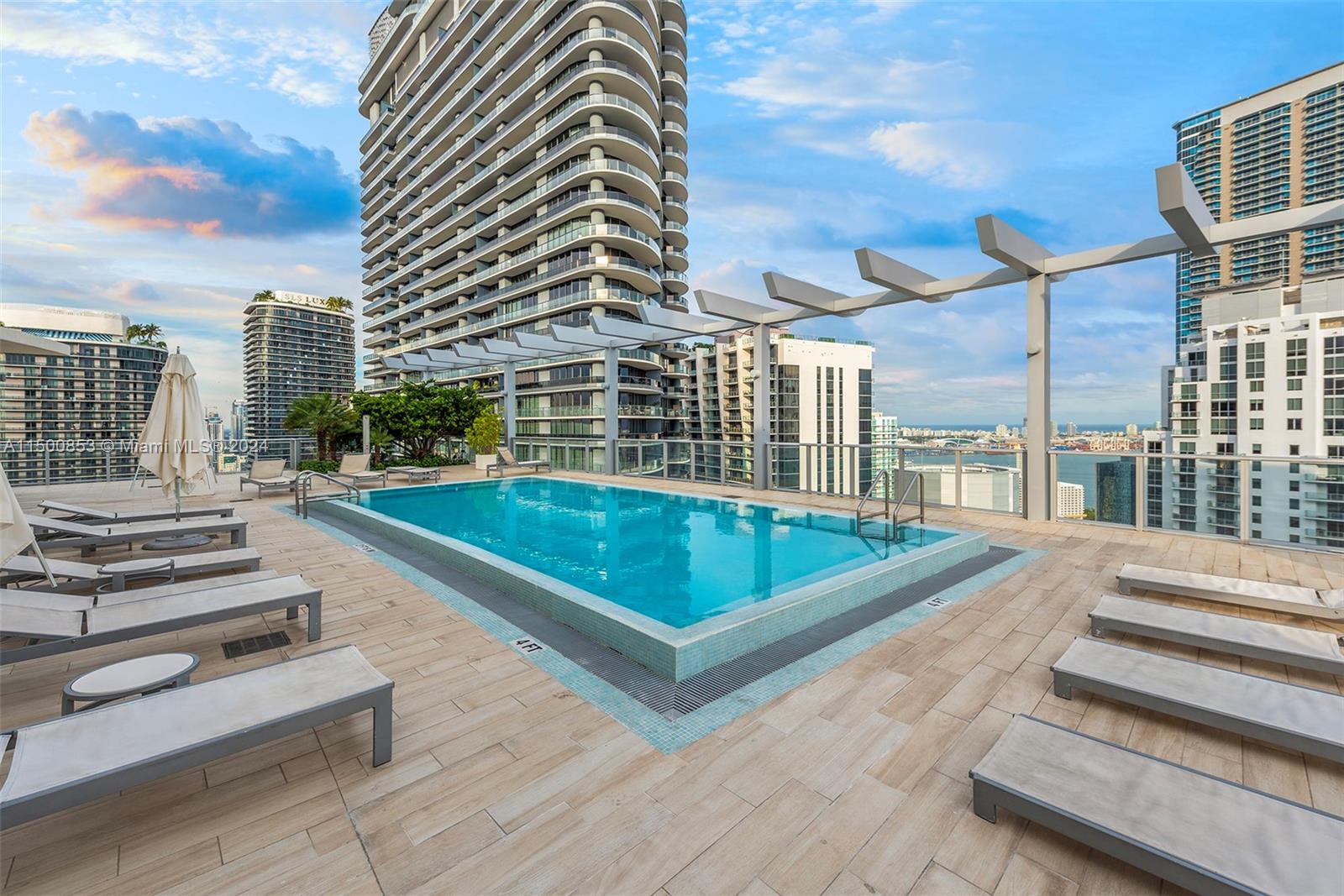 1100 S Miami Ave Unit: PH4208