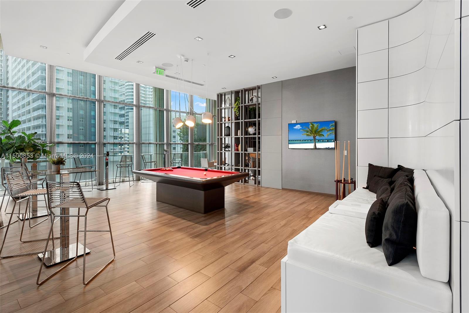 1100 S Miami Ave Unit: PH4208