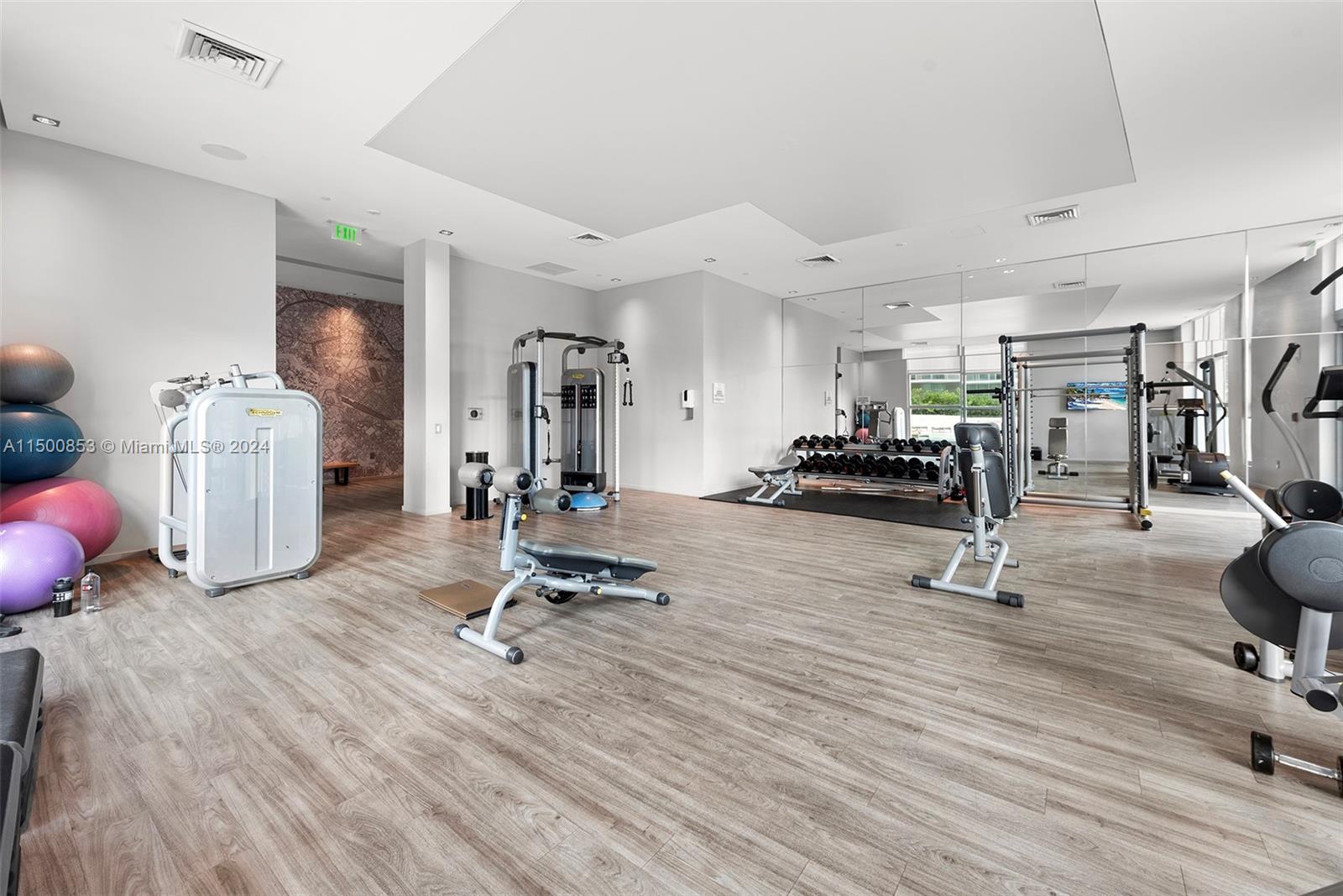 1100 S Miami Ave Unit: PH4208
