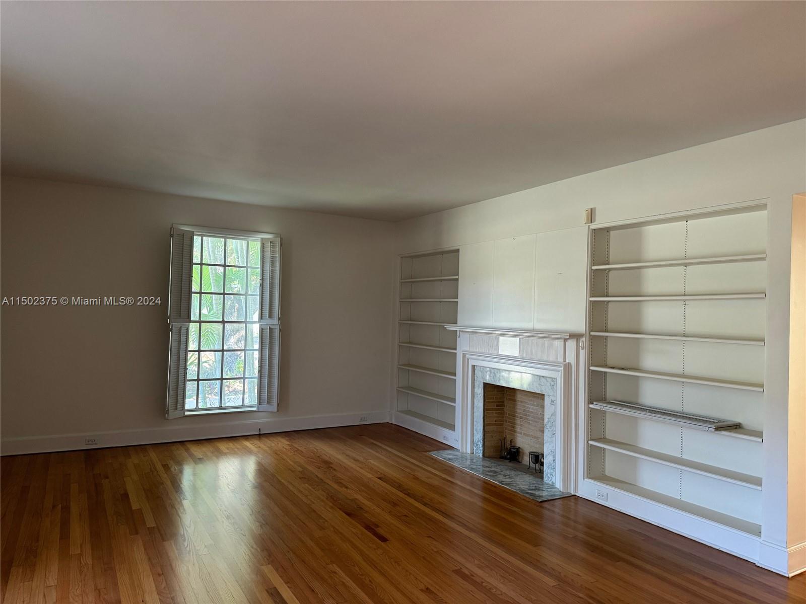 2801 Segovia St Unit: 2801