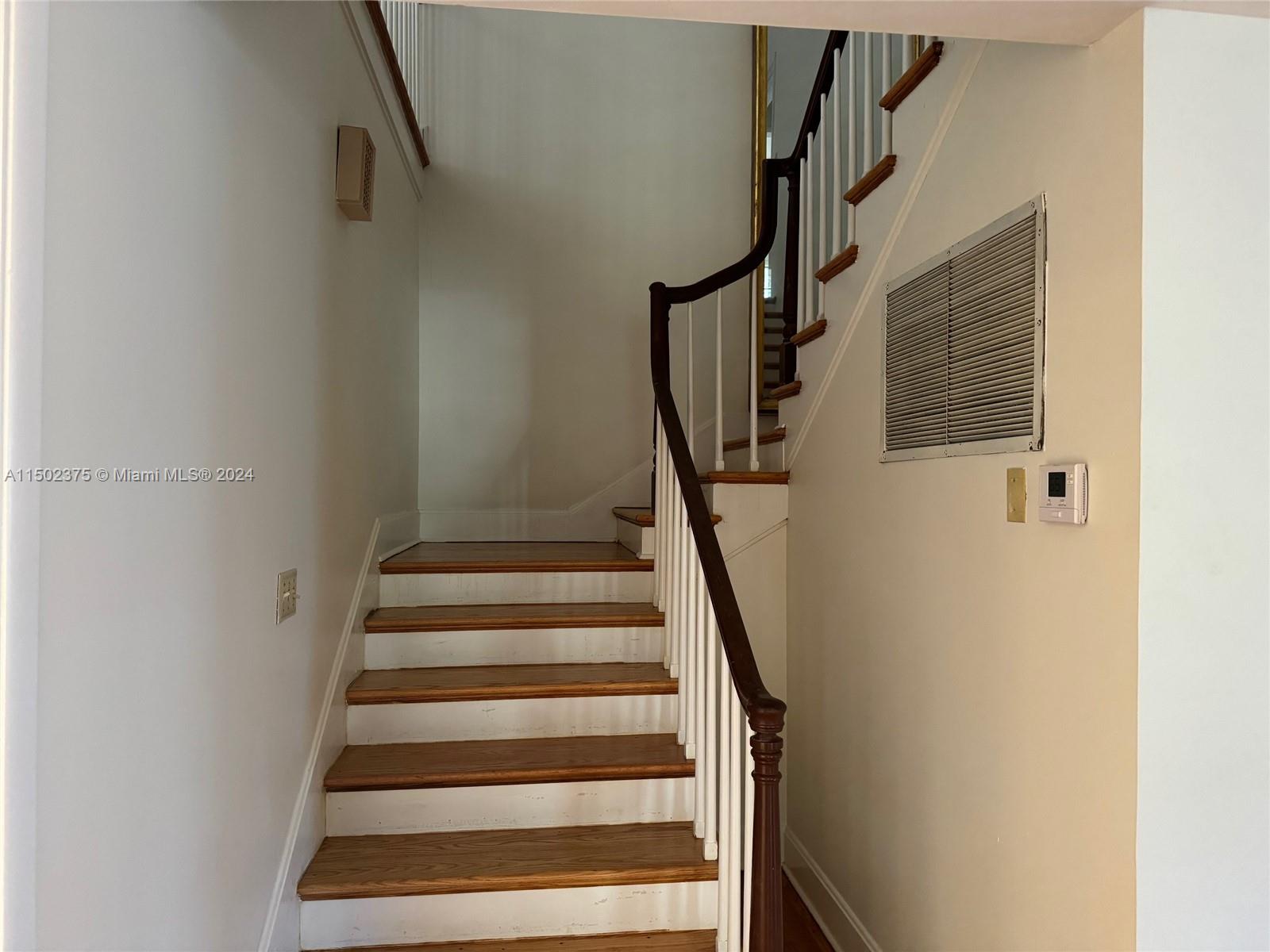 2801 Segovia St Unit: 2801