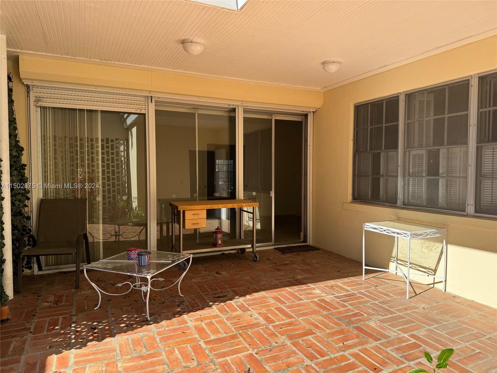2801 Segovia St Unit: 2801