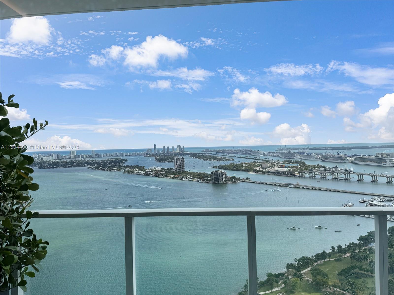 2020 N Bayshore Dr Unit: PH-4104