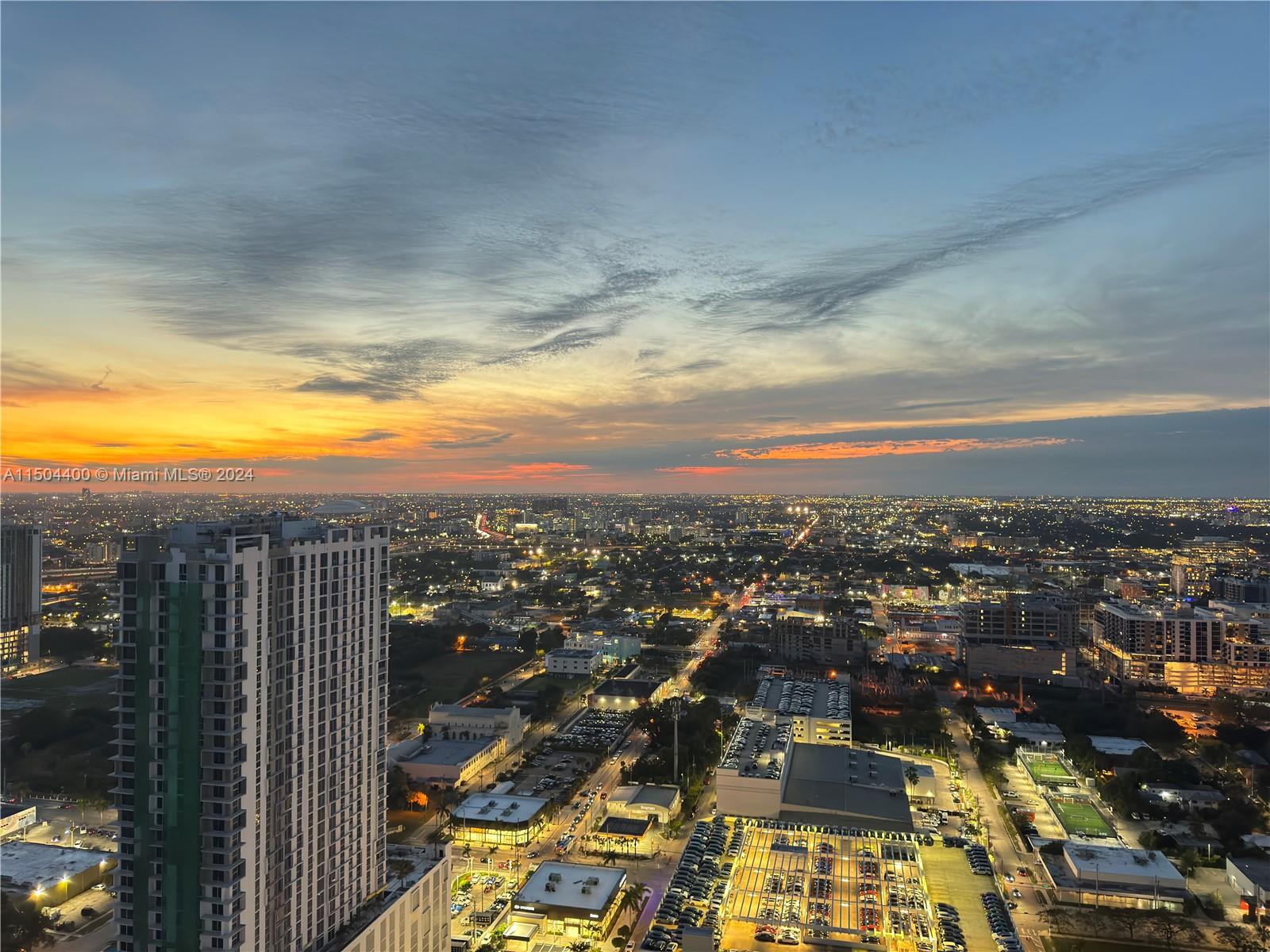 2020 N Bayshore Dr Unit: PH-4104