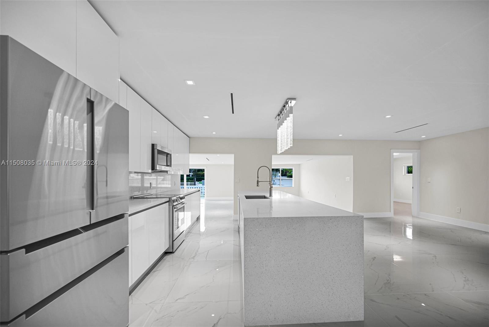 1250 NE 82nd St