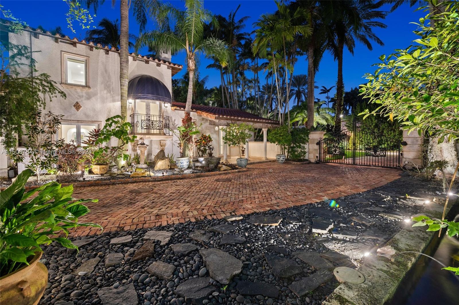 3632 Stewart Ave