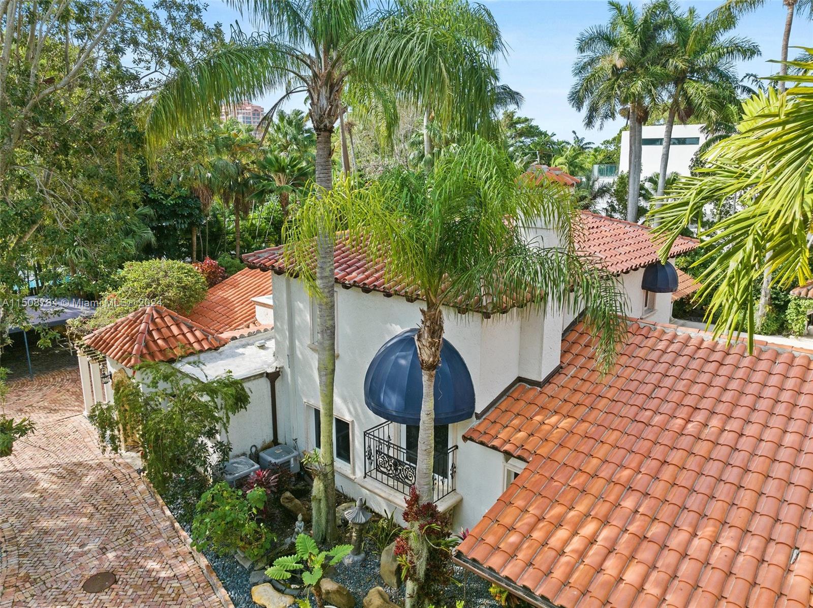 3632 Stewart Ave