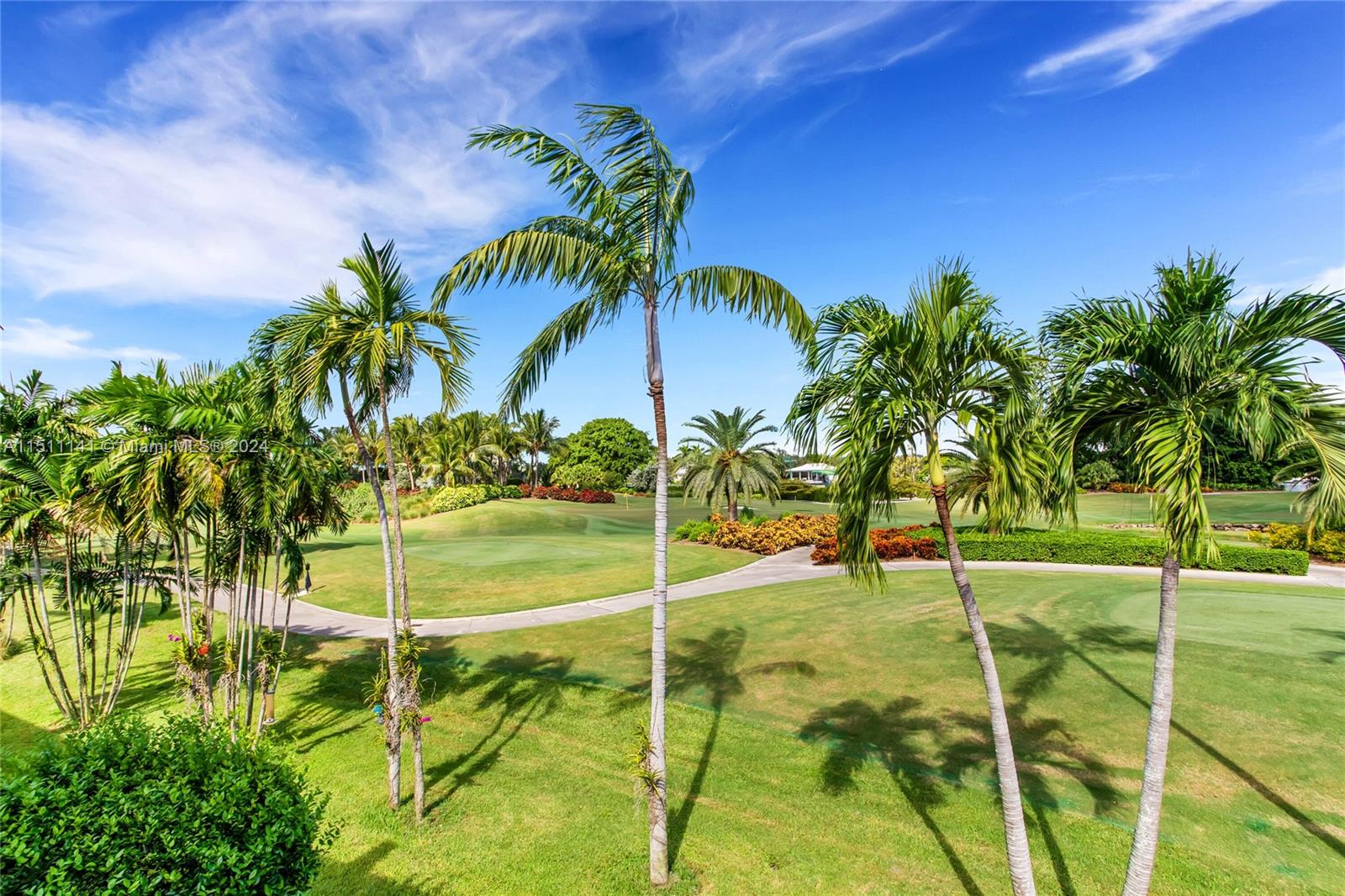 1123 Campo Sano Ave Unit: 2