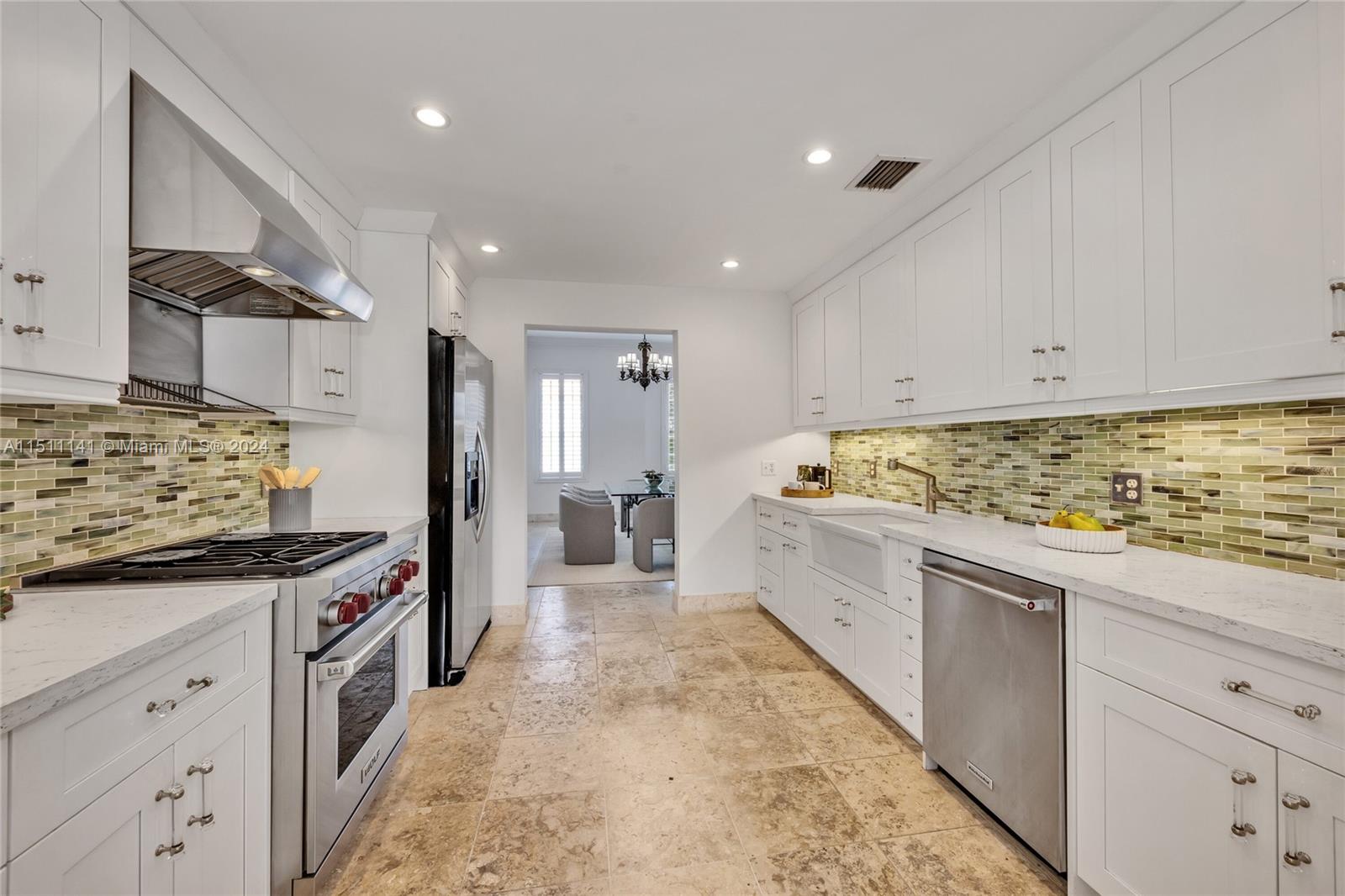 1123 Campo Sano Ave Unit: 2