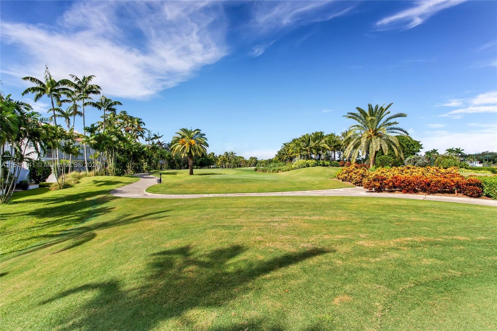1123 Campo Sano Ave Unit: 2