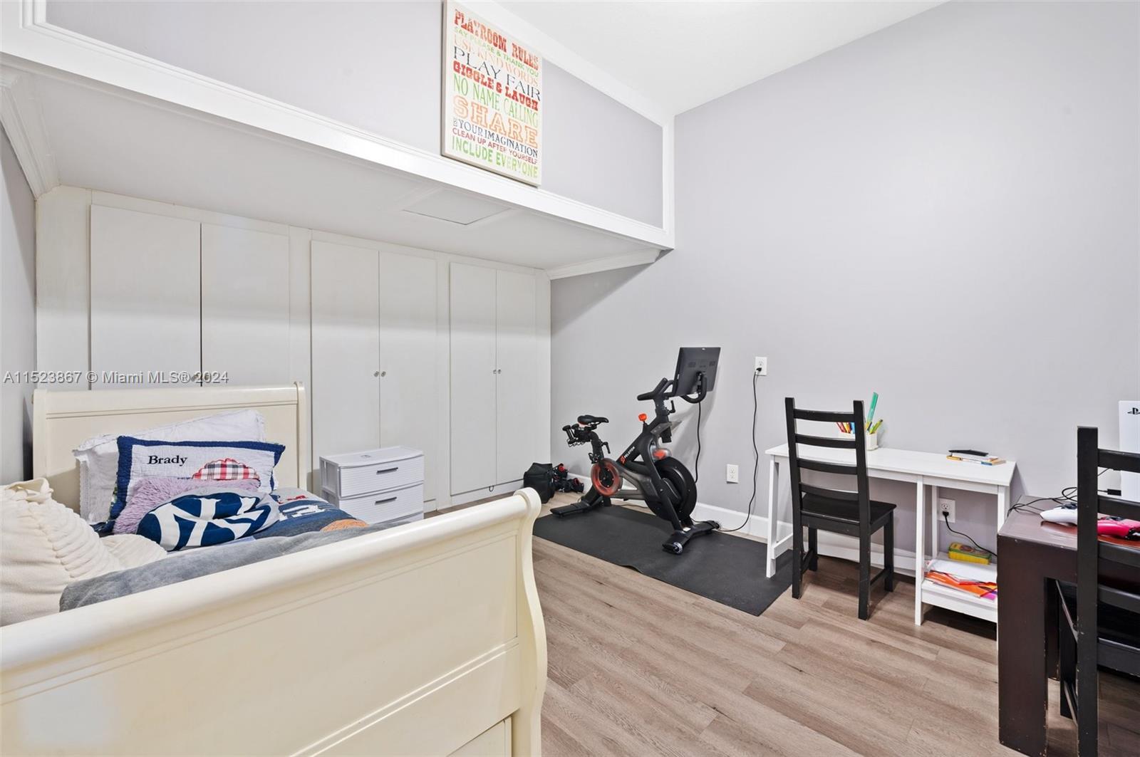 3713 NW 87th Ave