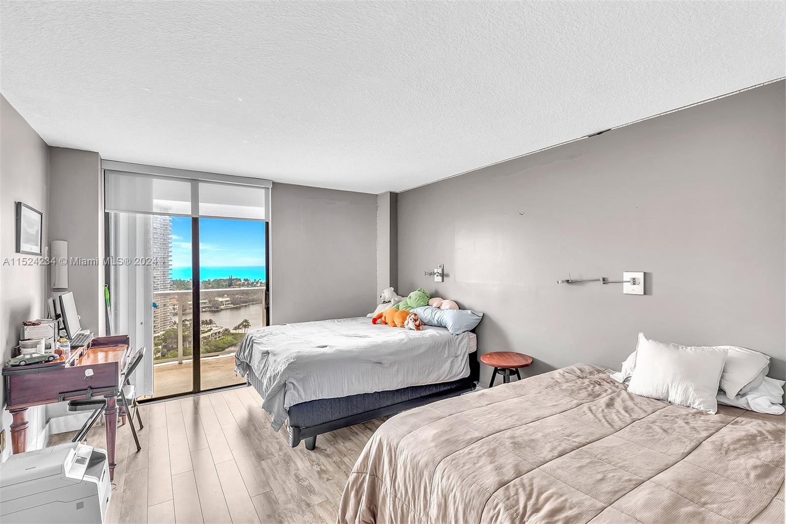 3731 N Country Club Dr Unit: 2129