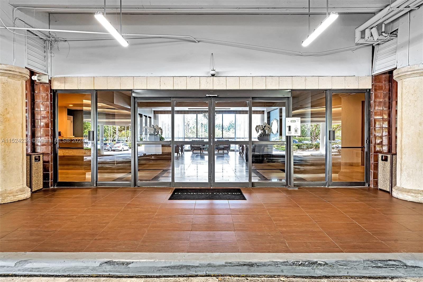 3731 N Country Club Dr Unit: 2129