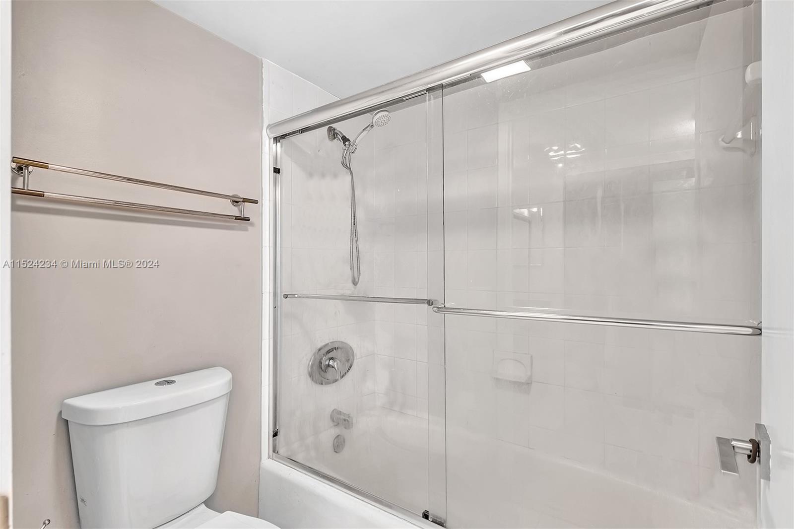 3731 N Country Club Dr Unit: 2129