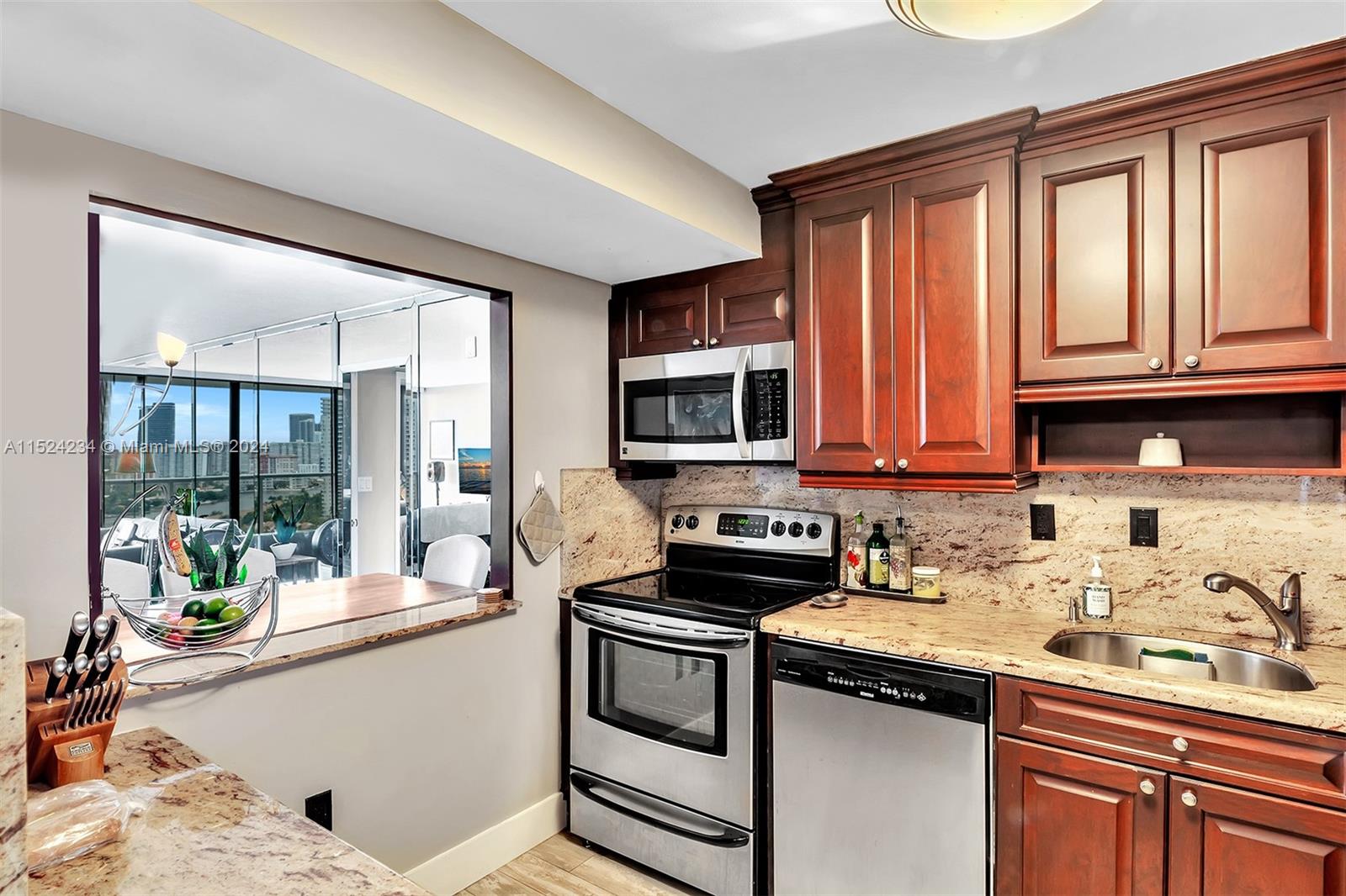 3731 N Country Club Dr Unit: 2129