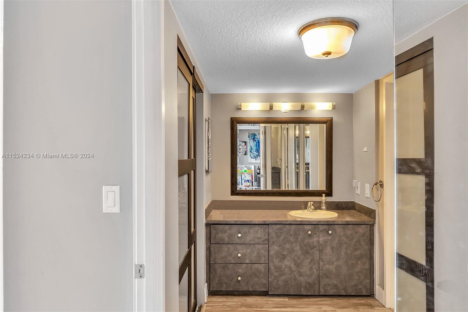 3731 N Country Club Dr Unit: 2129