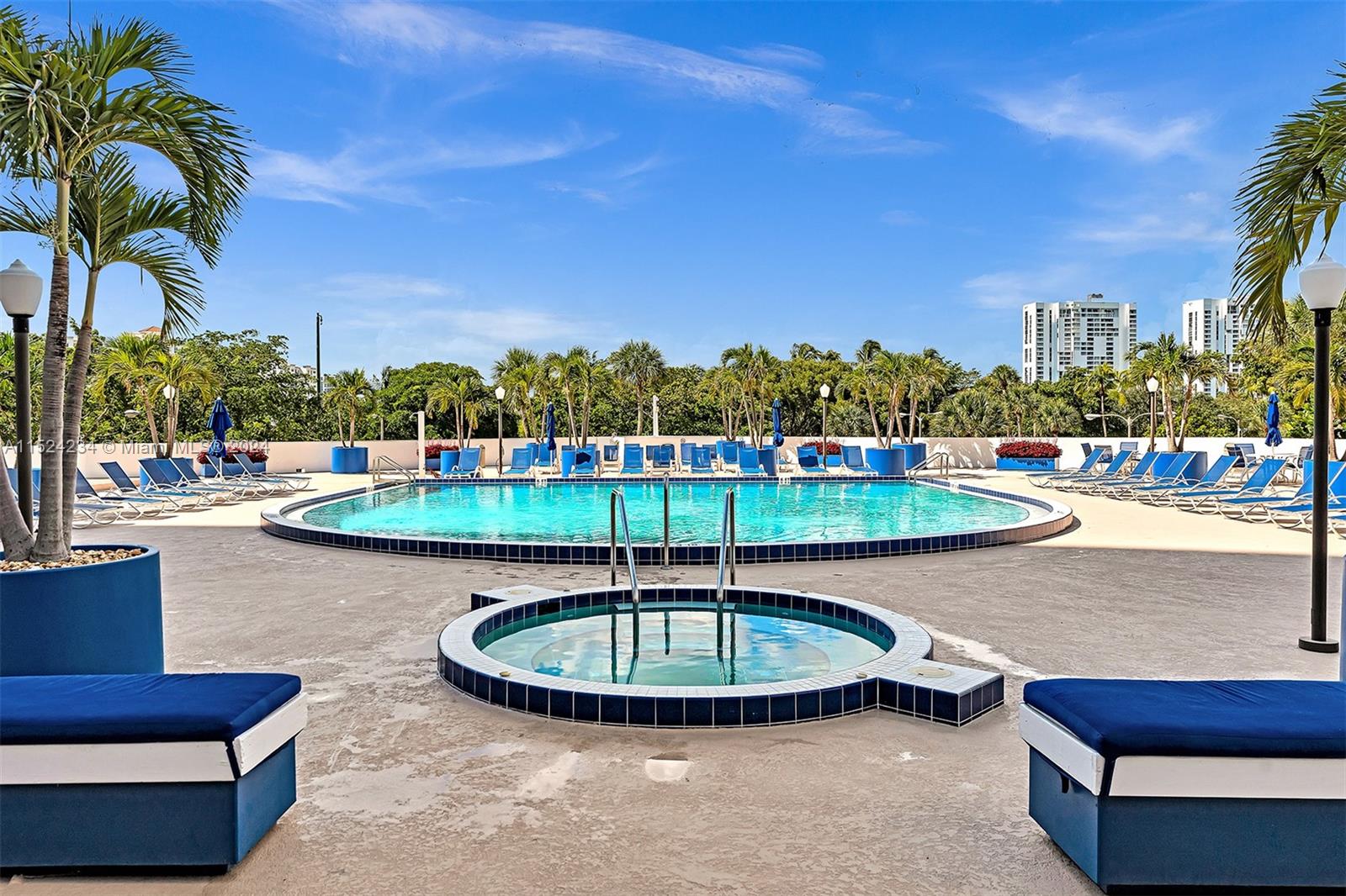 3731 N Country Club Dr Unit: 2129