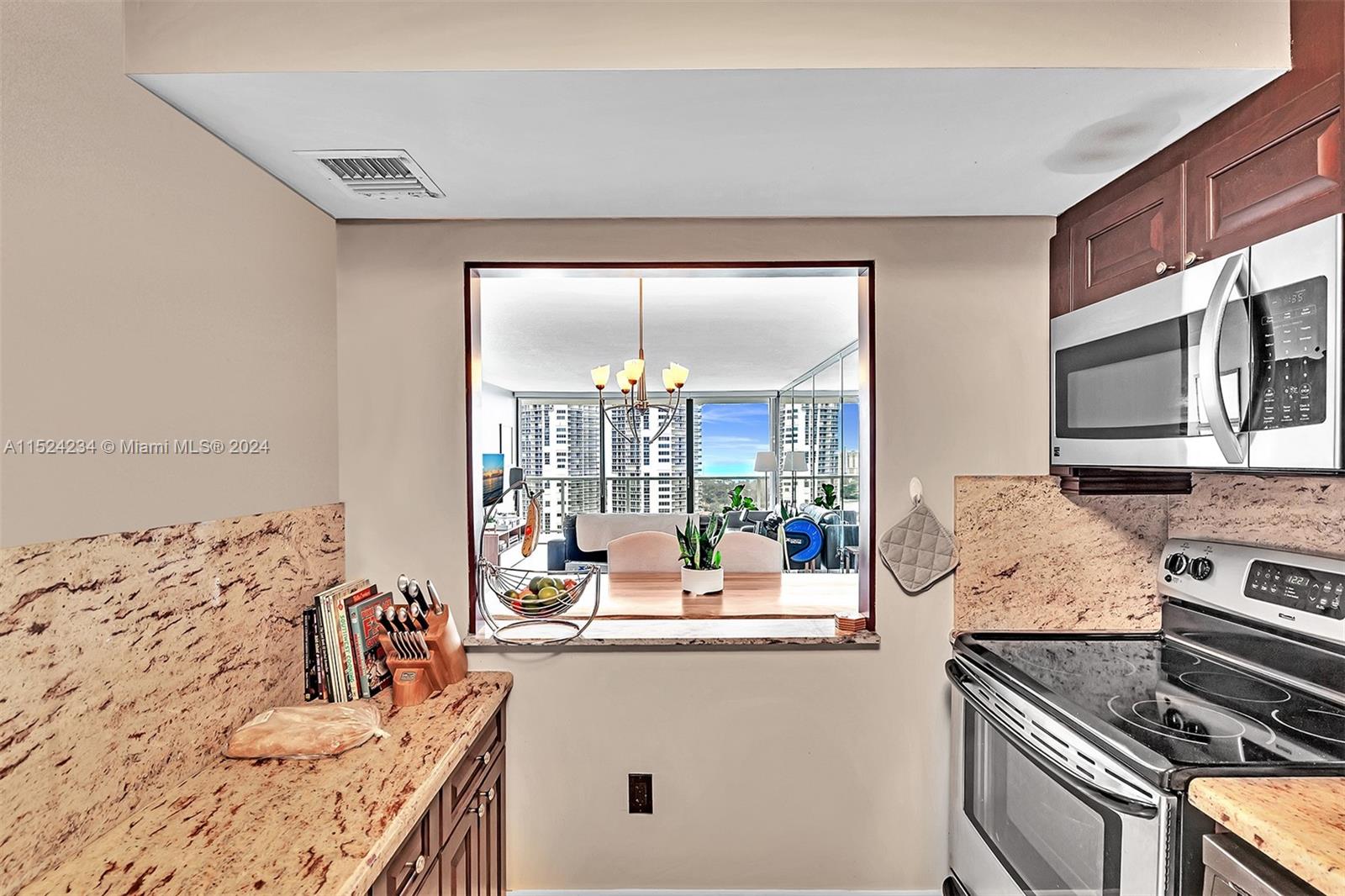 3731 N Country Club Dr Unit: 2129