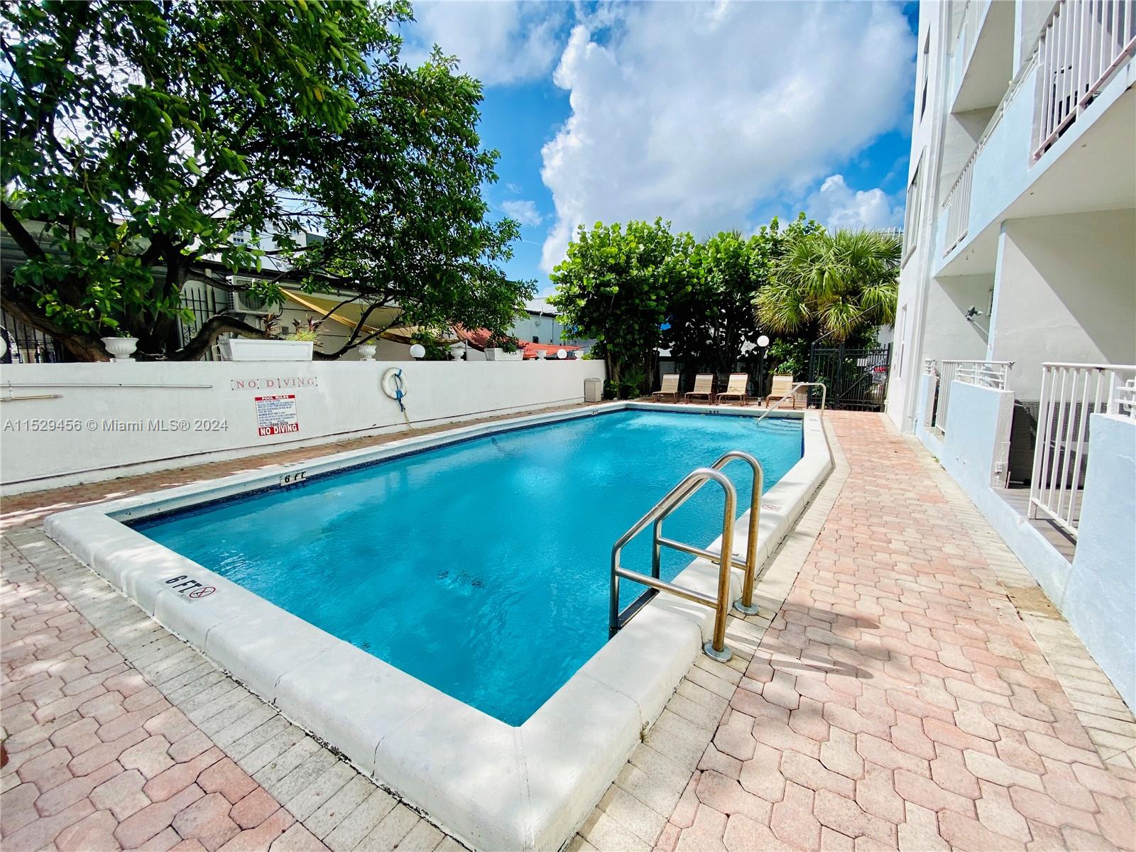 2900 Banyan St Unit: 104