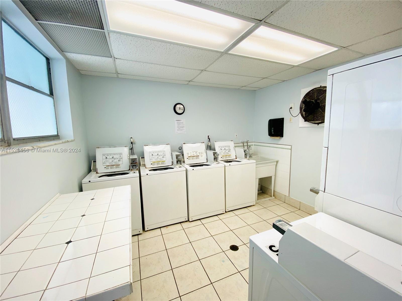 2900 Banyan St Unit: 104