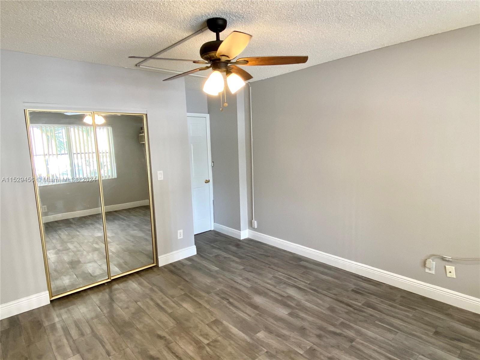 2900 Banyan St Unit: 104