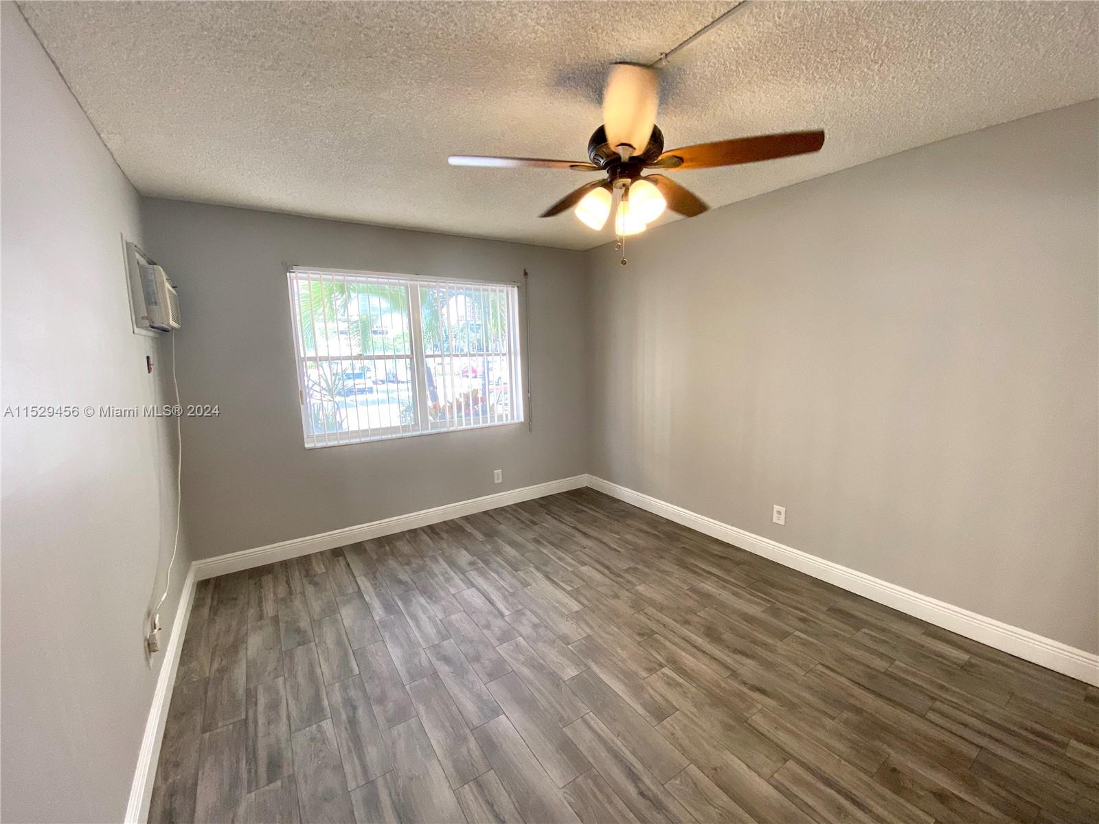 2900 Banyan St Unit: 104