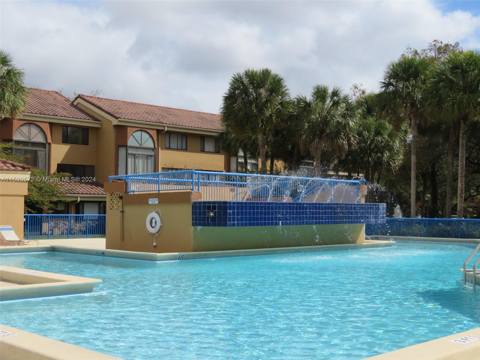 15575 N Miami Lakeway N Unit: 210
