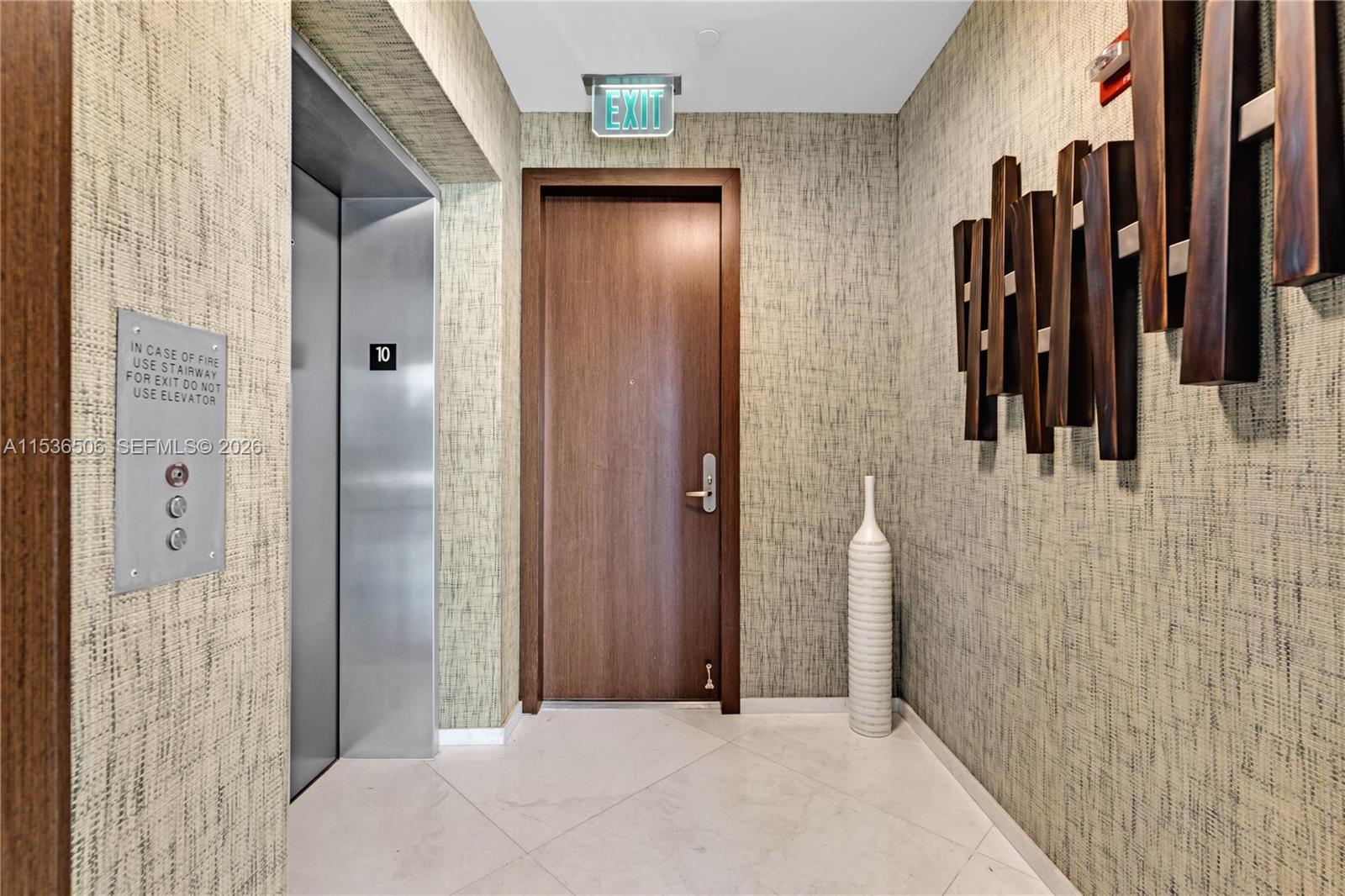 900 Brickell Key Blvd # 1002