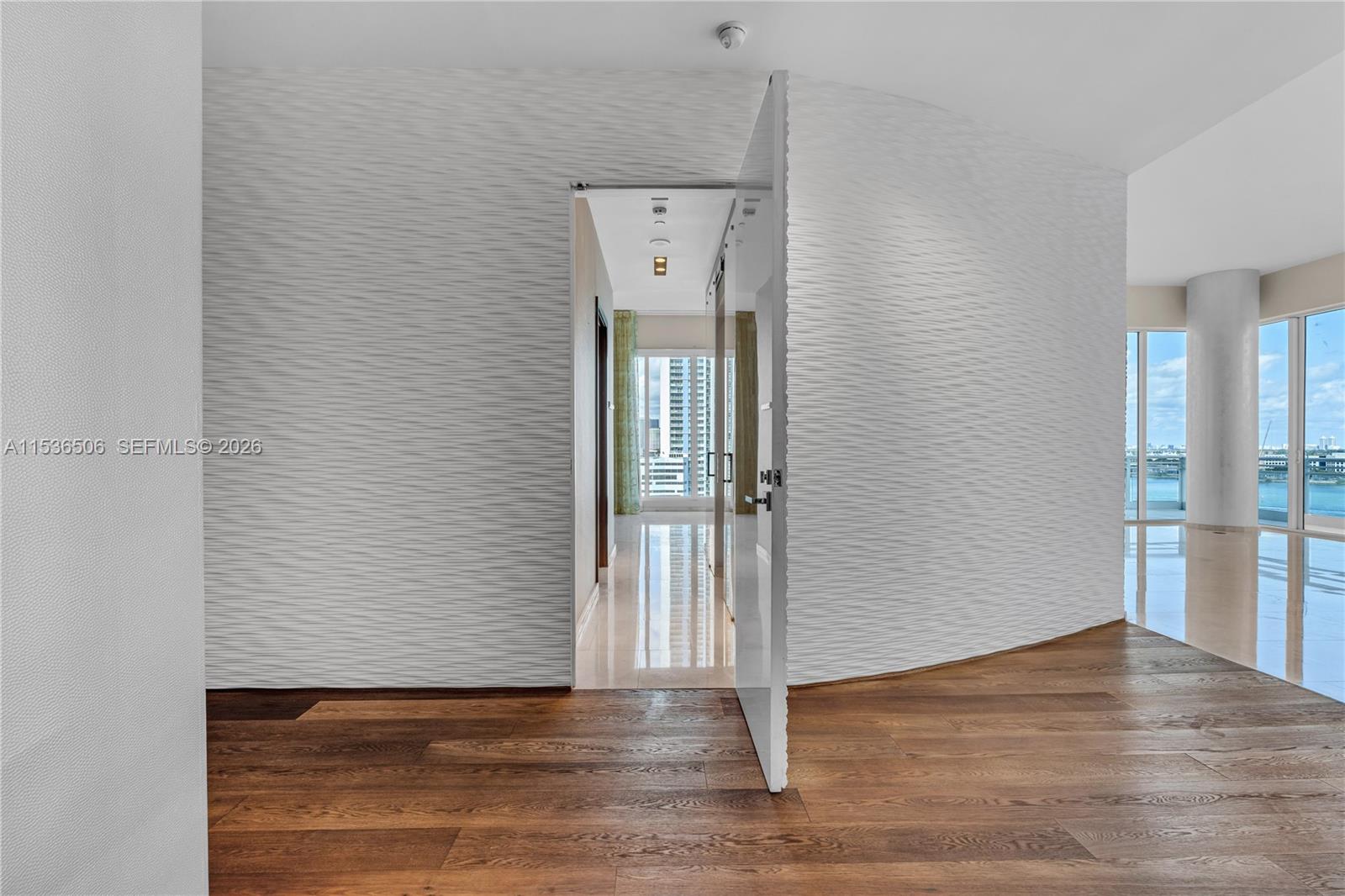 900 Brickell Key Blvd # 1002