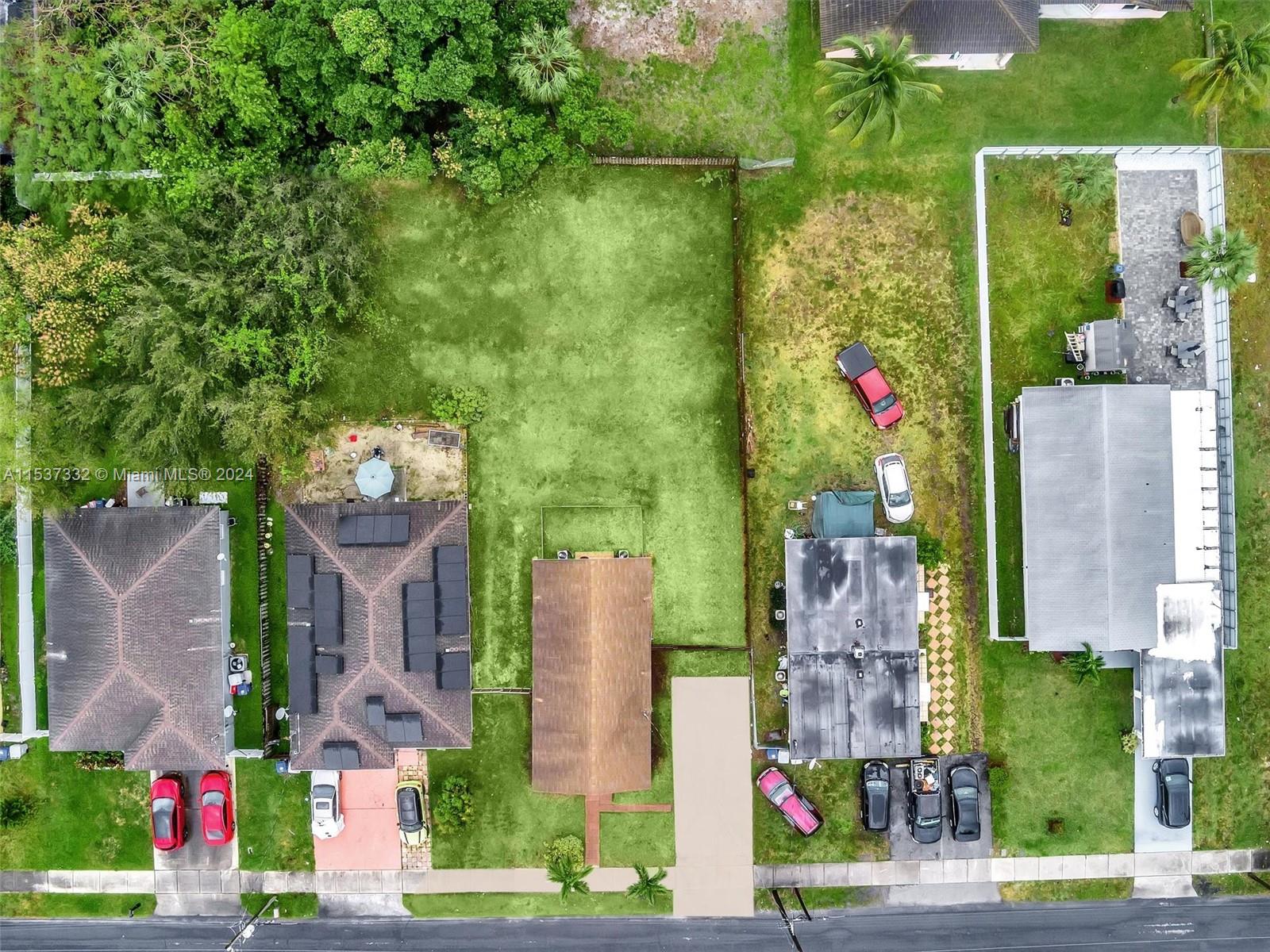 700 NW 9th Ave